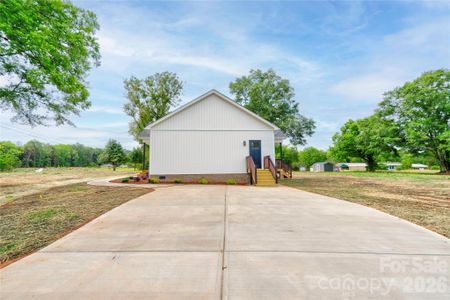 New construction Single-Family house 1168 Granite Dr, Shelby, NC 28152 - image