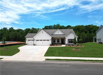 New construction Single-Family house 309 Weslyn Dr, Social Circle, GA 30025 plan (GA)Everett A.1 3 Front Entry - image