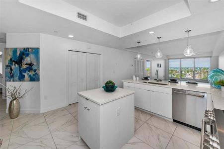 New construction Condo house 125 Island Wy, Unit 502, Clearwater Beach, FL 33767 null- photo 13 13