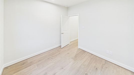 New construction Single-Family house 3911 Willowbend Pt, Houston, TX 77025 - image 18