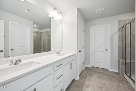 New construction Single-Family house 382 Glacier Lake Dr, Unit 343 Oakley, Raleigh, NC 27610 Oakley- photo 21 21