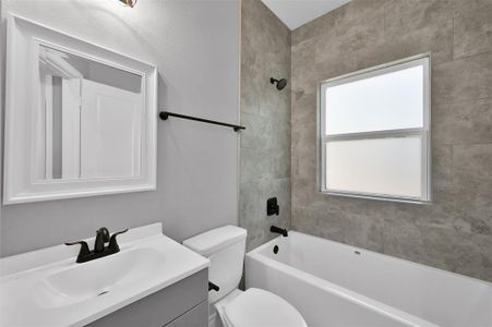 Arrowhead Lakes by ICONIQ Homes in Willis - photo 8 8