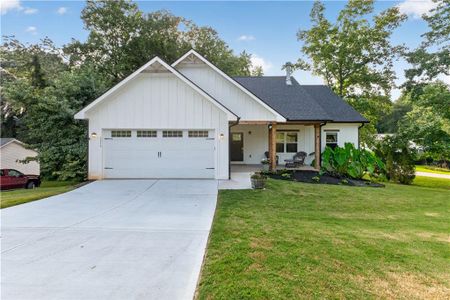 New construction Single-Family house 3979 Pointe N, Gainesville, GA 30506 - image