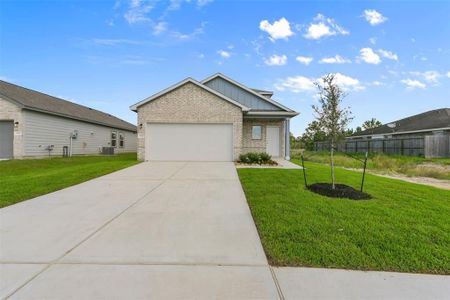 New construction Single-Family house 1132 Cypress Ln, Dayton, TX 77535 The Sabine F- photo 0