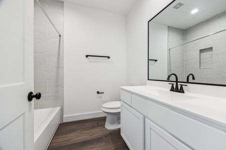 New construction Single-Family house 3845 Water St, Dickinson, TX 77539 - image 11