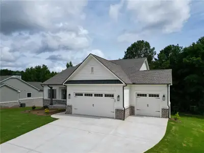 New construction Single-Family house 65 River Rdg Walk, Monroe, GA 30656 plan (GA) Carson A 3 Front Entry - image