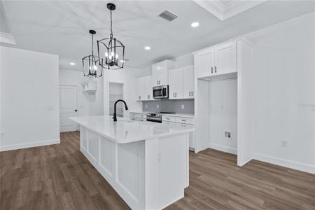 New construction Single-Family house 6646 Sw 10Th Lane, Gainesville, FL 32607 The Boulder- photo 8 8