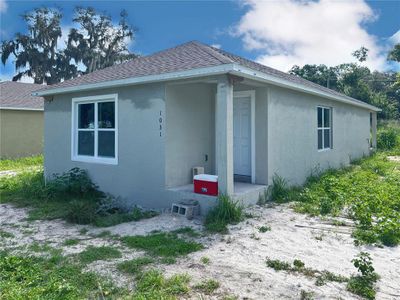 New construction Single-Family house 1031 Lakewood Court, Lakeland, FL 33801 - photo 0