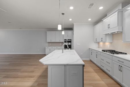 New construction Townhouse house 704 Blackpool Dr, Durham, NC 27703 - image 7