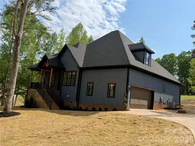 New construction Single-Family house 276 Broken Arrow Dr, Statesville, NC 28677 - image