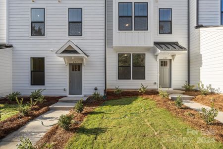 New construction Townhouse house 655 District Ct, Unit 18, Fort Mill, SC 29708 Landon- photo 28 28