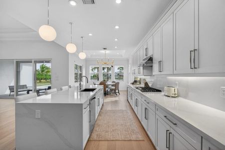 New construction Single-Family house 9249 Crestview Cir, Palm Beach Gardens, FL 33412 - image 6