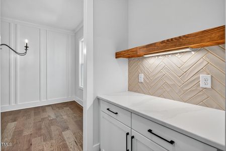 New construction Single-Family house 122 Sanderway Dr, Chapel Hill, NC 27516 null- photo 6 6