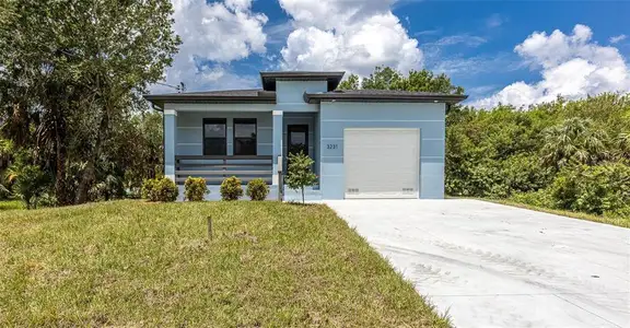 New construction Single-Family house 3225 Amanda St, Punta Gorda, FL 33950 - image