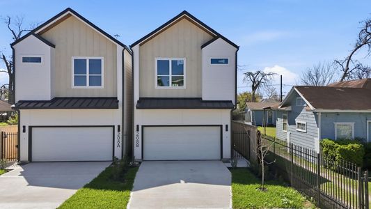 New construction Single-Family house 208 B E 31St St, Houston, TX 77018 - image