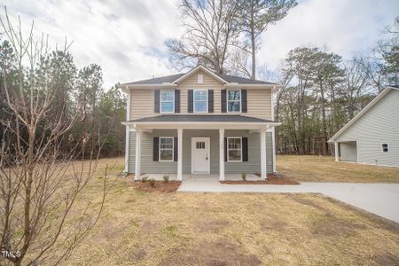 New construction Single-Family house 112 Ambergate Ct, Rocky Mount, NC 27804 Tyler- photo 0