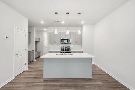 New construction Townhouse house 4618 Lakeview Rd, Charlotte, NC 28216 plan Cannalily - image 11