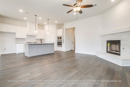 New construction Single-Family house 421 Elyse Rd, Keene, TX 76059 Trenton- photo 4 4