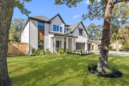 New construction Single-Family house 1749 Parana Dr, Houston, TX 77080 - image