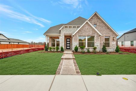 New construction Single-Family house 1020 Violet Dr, Crowley, TX 76036 plan The Mcgee - image