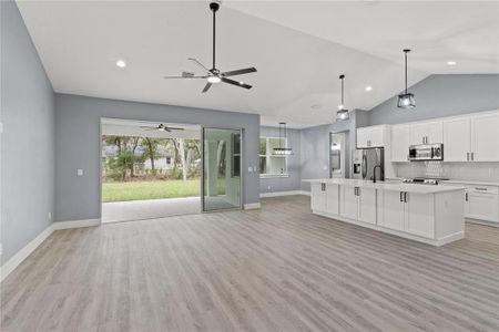 New construction Single-Family house 18315 Dells Cv, Groveland, FL 34736 null- photo 7 7