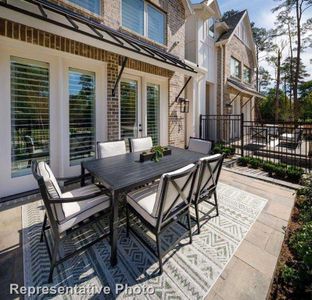 Woodforest Townhomes: Townhomes:  The Patios by Highland Homes in Montgomery - photo 16 16