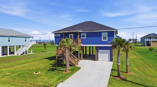 New construction Single-Family house 18307 Warrior Rd, Galveston, TX 77554 - image
