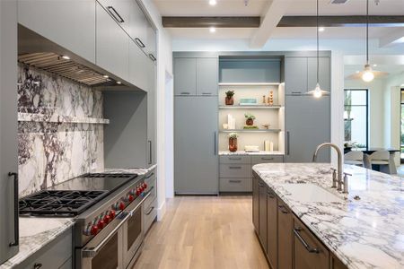 New construction Single-Family house 4259 Park Ln, Dallas, TX 75220 - image 18