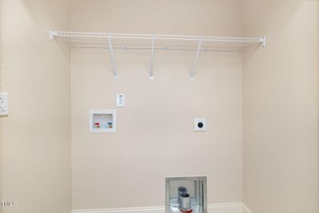 New construction Single-Family house 18 Bonnybrook Ct, Selma, NC 27576 - image 12