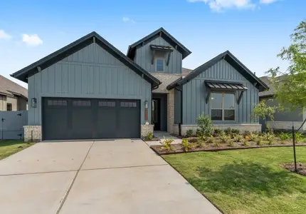 New construction Single-Family house 32510 Ebony Jewelwing Ct, Fulshear, TX 77441 plan Durango - image