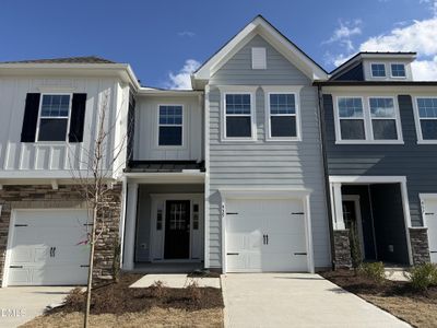 New construction Townhouse house 935 Kensley Grove Ln, Fuquay Varina, NC 27526 - image
