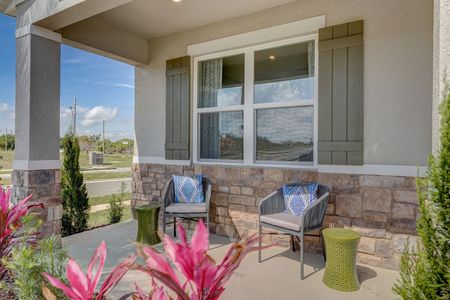 Front Porch at The Juniper at Green Leaf