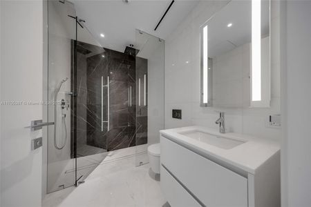 New construction Condo house 300 Biscayne Blvd Way, Unit 1603, Miami, FL 33131 null- photo 51 51