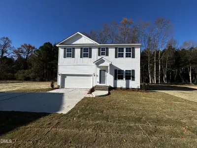 New construction Single-Family house 192 Harriette Ct, Lillington, NC 27546 plan Russell - image