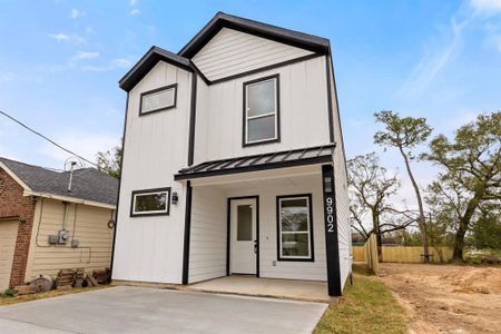 New construction Single-Family house 9902 Haddick St, Houston, TX 77078 null- photo 2 2