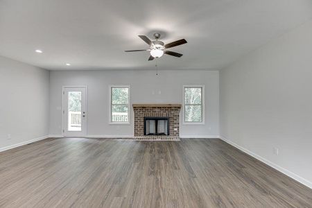 New construction Single-Family house 645 Lakeview Bend Cir, Jefferson, GA 30549 null- photo 14 14