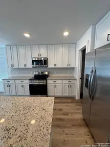 New construction Single-Family house 2100 Owens Ave, Three Rivers, TX 78071 - image 6