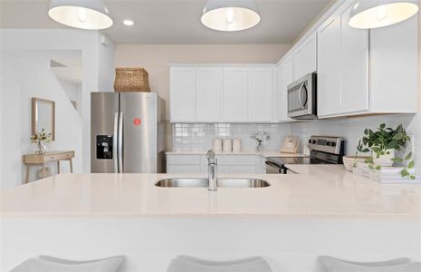 New construction Townhouse house 10148 Hadley St, Orlando, FL 32829 null- photo 8 8