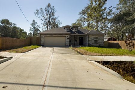 New construction Single-Family house 574 Magnolia Point Dr, Houston, TX 77336 - photo 0