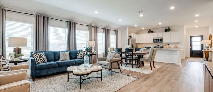 Dellrose by Lennar in Hockley - image 13
