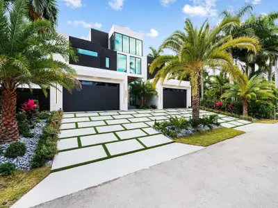 New construction Single-Family house 111 Fiesta Wy, Fort Lauderdale, FL 33301 - image