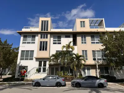 New construction Condo house 10471 Nw 66Th St, Doral, FL 33178 null- photo 0