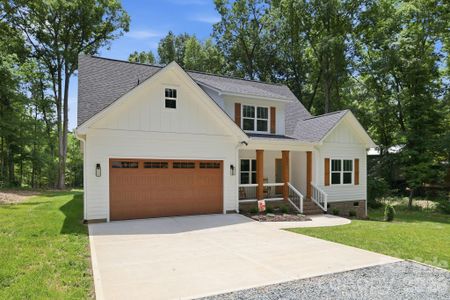 New construction Single-Family house 1004 E Sandy Ridge Rd, Monroe, NC 28112 - image