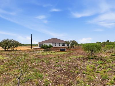 New construction Single-Family house 60 Friendship Hls, Uvalde, TX 78801 - image