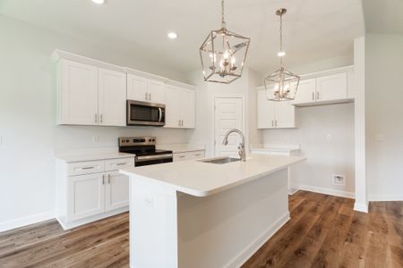 Southern Charm by CJL Homes in Crestview - image 8