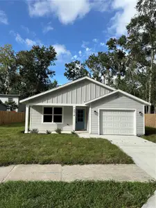 New construction Single-Family house 2014 E University Ave, Gainesville, FL 32609 - image