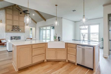 New construction Single-Family house 1350 Carroll Moran Trl, Midlothian, TX 76065 plan The Kellyn - image 10