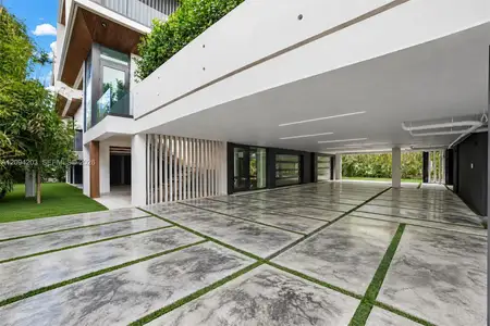 New construction Single-Family house 217 E Rivo Alto Dr, Miami Beach, FL 33139 - image