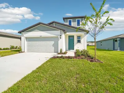 New construction Single-Family house 17437 Green Groove Dr, Brooksville, FL 34601 plan Yellowstone - image