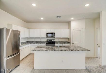 New construction Single-Family house 24107 W Pecan Rd, Buckeye, AZ 85326 Prism- photo 12 12